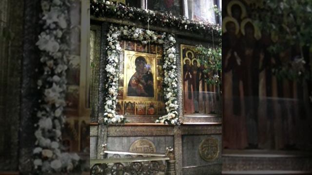 Собор Сретения Владимирской иконы Божией Матери. Москва смотреть онлайн