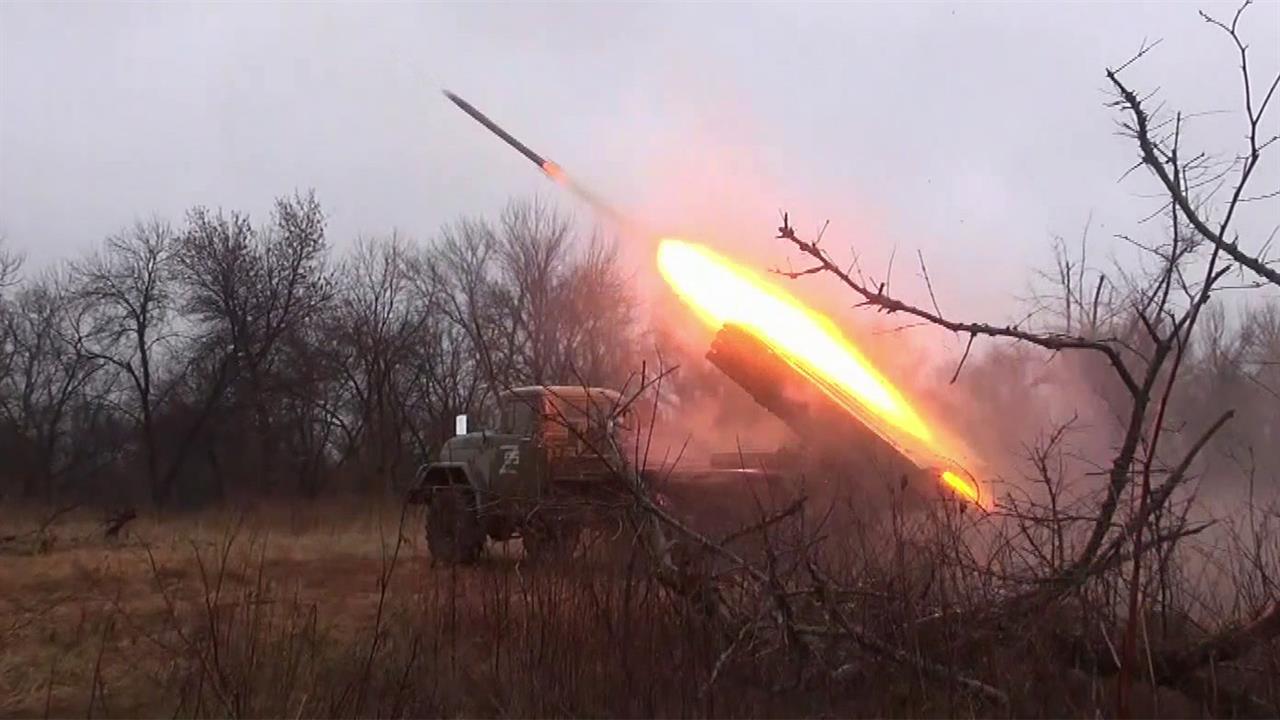 У ВСУ нет защиты от залпов российской тяжелой огнеметной системы "Солнцепек"