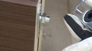 Монтаж двери системы "Книжка" от Эстет