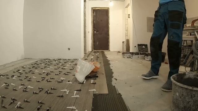 ПЛИТКА НА ПОЛ ВО ВСЕЙ КВАРТИРЕ/ДОДЕЛЫВАЮ СТЕНЫ. #керамогранитНАпол#