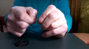 Как правильно привязать карабинчик к леске, просто и надёжно.