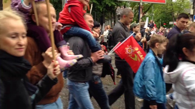 Бессмертный Полк в Симферополе 9 мая 2014 смотреть онлайн