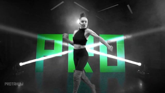 Алёна Лапина - Stretching, High Heels смотреть онлайн