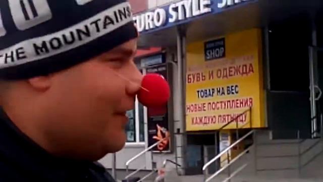 Кривой Рог Клоун "Динамит" Дима дарит улыбку людям! смотреть онлайн