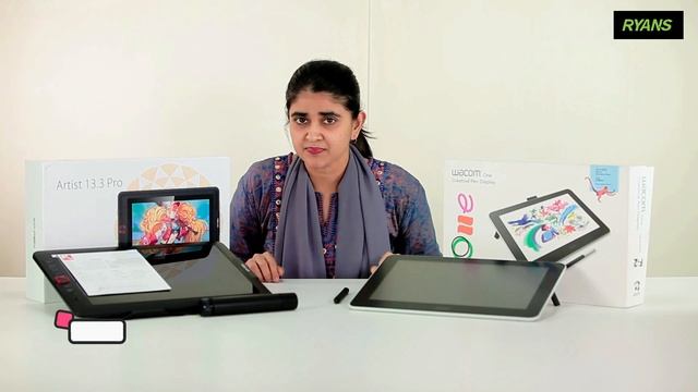 Graphics Tablet Comparison: Wacom One DTC133W0C vs XP-Pen Artist Display