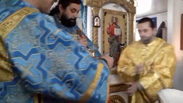 Воскресеная Литургия. Причастие смотреть онлайн