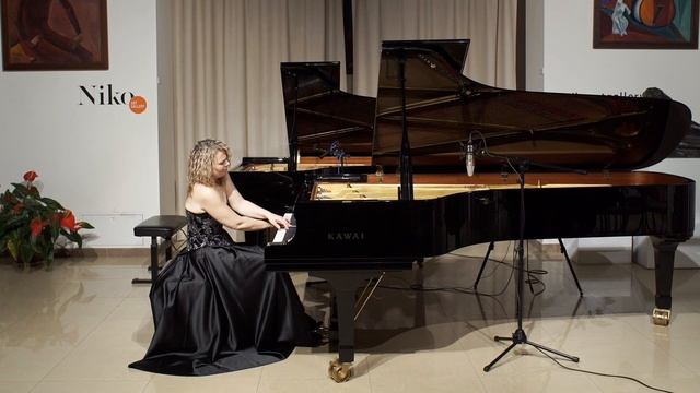 Дебюсси.Прелюдия "Вереск", "Остров радости". Вера Каменева в Галерее Нико смотреть онлайн