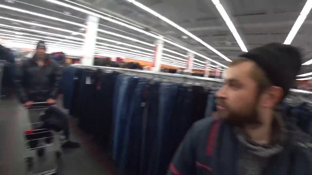 Хочу пожрать - Что купит Васёк на 5000 косарей Эксперимент смотреть онлайн