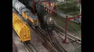 ИГРУШЕЧНАЯ ЖЕЛЕЗНАЯ ДОРОГА