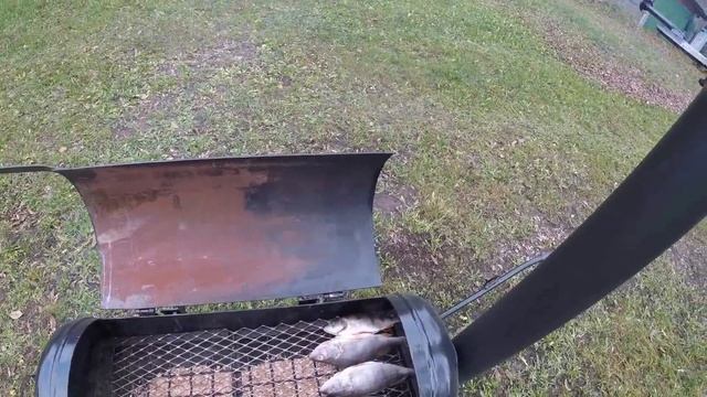коптильня из газового баллона и сам результат копч