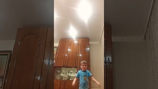 танец какашка