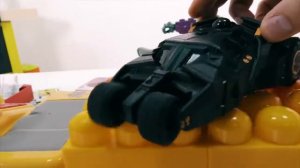 Папа Роб Шоу  Ограбление пекарни  Бэтмен спешит на помощь! Видео с игрушками для детей