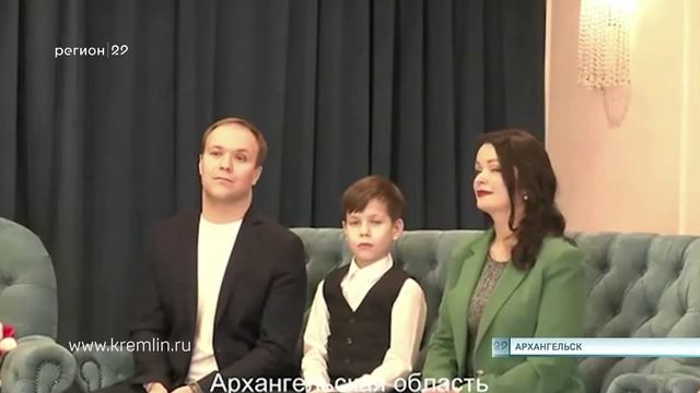 11_12_23  Глава государства провёл встречу с участниками программы «Арктическая ипотека