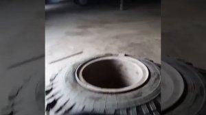 Разбортовка колеса Урал