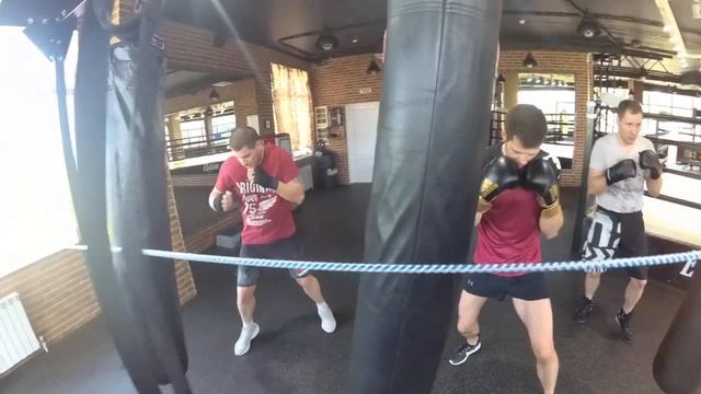 Бокс. Элефант. работа на снарядах. замедленная съемка. тренер Березкин. смотреть онлайн