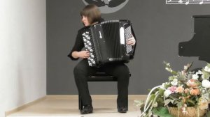 А. На Юн Кин "У голубя у сизого золотая голова" исп. Штукатурова Л.