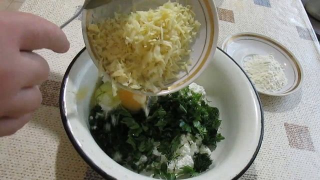 СЫРНИКИ С ЗЕЛЕНЬЮ И СЫРОМ // ЗАВТРАК ЗА СЧИТАННЫЕ МИНУТЫ