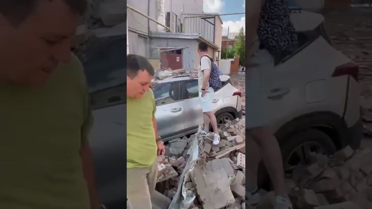 ⚡️Сильный взрыв в Таганроге смотреть онлайн