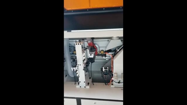Обработка кромки на Автоматическом кромкооблицовочном станке FILATO OPTIMA 385L | Процесс работы
