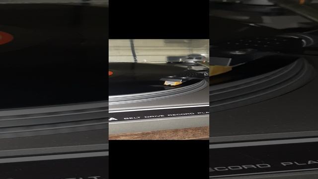 Depeche Mode - A Question of Time смотреть онлайн