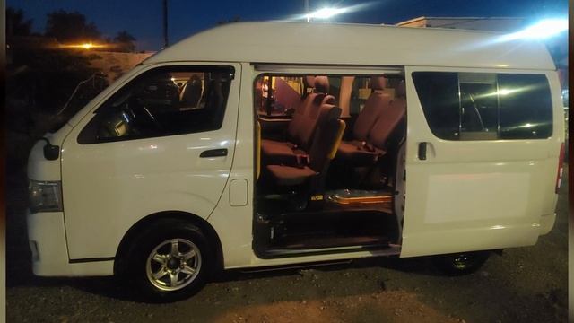 2012 White Toyota Regiusace For Sale in Saint Catherine, Jamaica смотреть онлайн