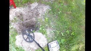 АКА Сигнум с катушкой 9х12" 20кГц или XP Deus с катушкой 9" - тест в земле на золотое кольцо 30 см
