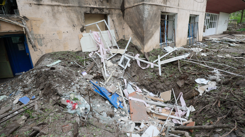 Десять мирных жителей пострадали при обстреле ВСУ центра Горловки