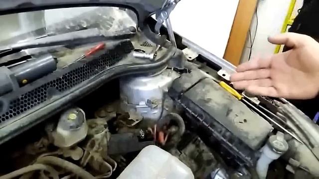 Opel Astra J. Горит значок ESP. смотреть онлайн