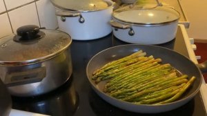 СПАРЖА ???МУЖ ЖАРИТЬ СПАРЖУ ??ПОПРОБУЙТЕ ОБЯЗАТЕЛЬНА ?