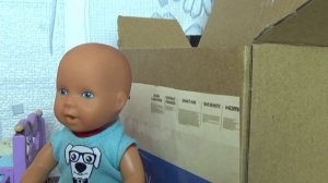 А4 ЧЕЛЛЕНДЖ ПОПРОБУЙ ВЫБРАТЬСЯ ИЗ КОРОБКИ С КЛОУНОМ) Катя и Макс веселая семейка сериал живые куклы