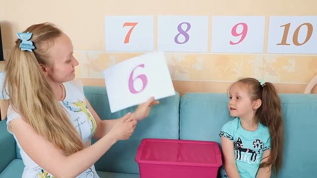 Развивающая игра. Милана учит считать до 10. Видео для детей смотреть онлайн