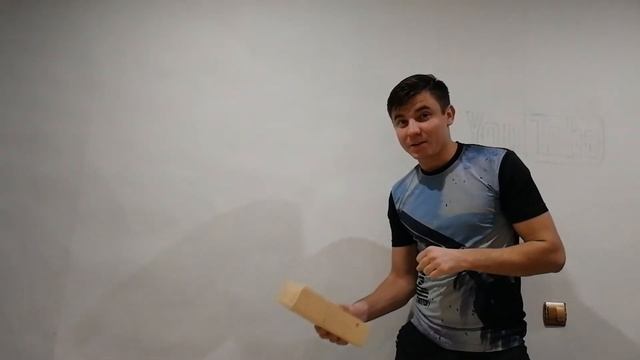 разбил кирпич головой смотреть онлайн