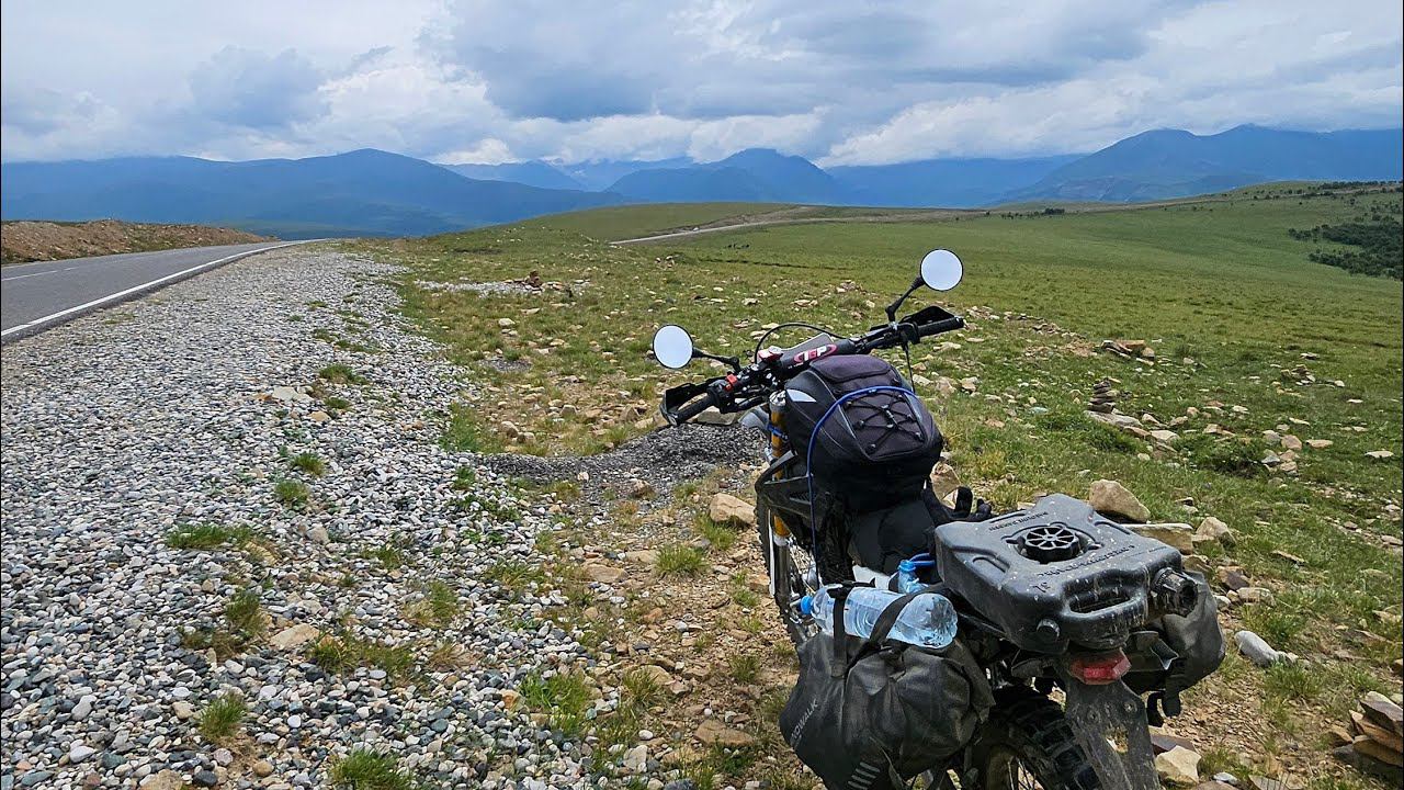 Поездка на Эльбрус на китайском мотоцикле. ЧАСТЬ 3 ЭЛЬБРУС смотреть онлайн