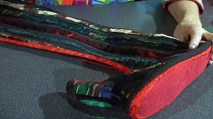 Шьем высокие лоскутные сапоги используя текстильные остатки. Мастер класс