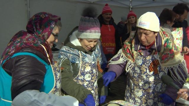 Широкие масленичные гулянья прошли в Раменском городском парке. смотреть онлайн