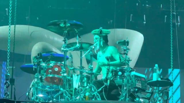 Blink 182: Travis Barker full drum solo [Live 4K] - Reunion tour (Chicago, IL - May 6, 2023)