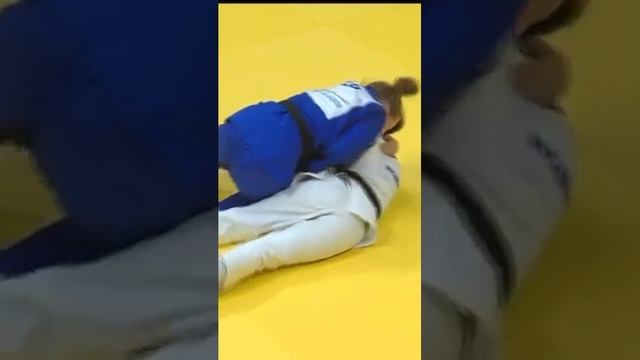 Ван Лисхоут ?? забирает вторую бронзу весовой категории -63 кг ? смотреть онлайн