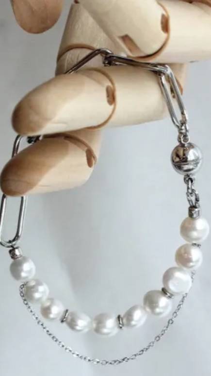 Браслет с магнитным замком. Творческий процесс.