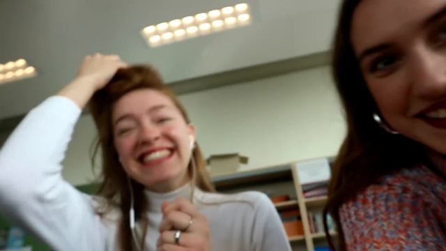 VLOG♡ Скучаю по России/Зачем мне столько сережек?/ Все еще болею смотреть онлайн