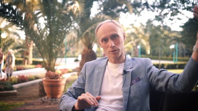 Агрессивный взгляд на мир. Как справиться с проблемами? Олег Гадецкий смотреть онлайн