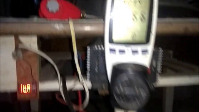 Щелочной аккумулятор 9НКЛБ-70. Подключил 10 банок. Тест. смотреть онлайн