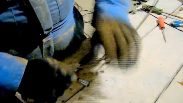 Как заплести петлю на стальном тросе/ How to to braid a loop on a steel cable смотреть онлайн