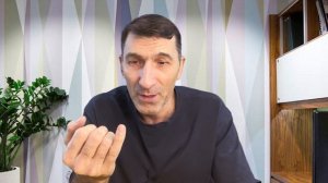 Почему мужчины в Азии и не только отращивают длинный ноготь на мизинце? Вот что это значит