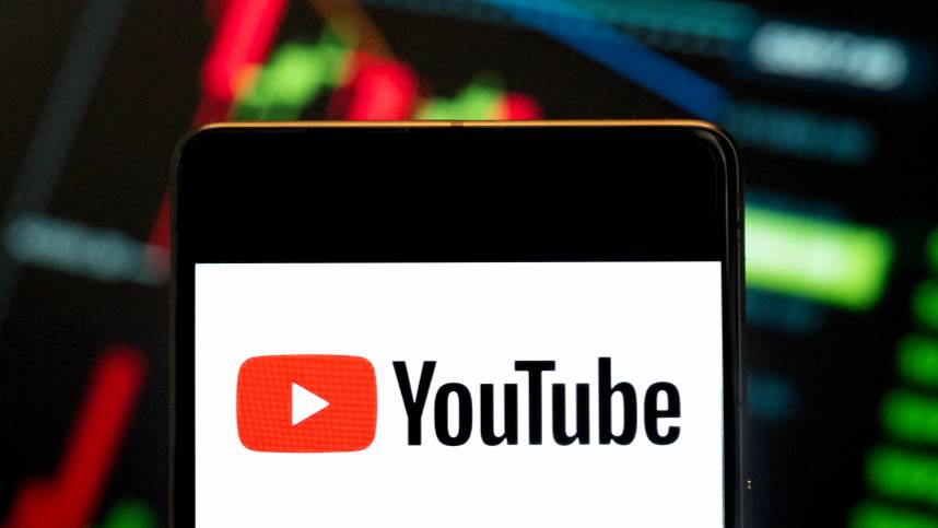 YouTube  все? В Кремле ответили на вопрос о блокировке сервиса