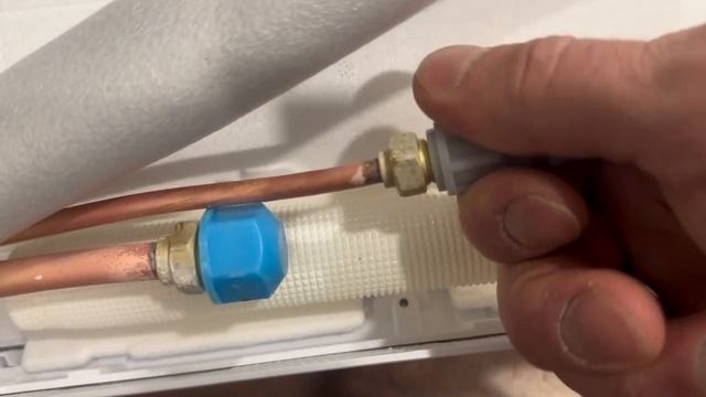 Распаковка — Сплит-система Ultima Comfort Eclipse Invertor ECL-I12PN-OUT/ECL-I12PN-IN смотреть онлайн