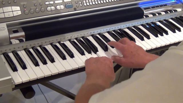 Maria Elena Technics KN7000 Peter Hayward смотреть онлайн