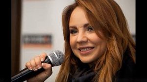 КОМУ ПЕВИЦА МАКСИМ  СКАЖЕТ" ДА"!