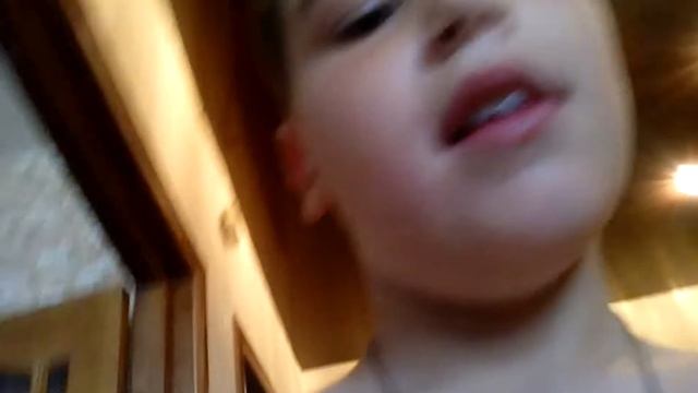 Кормим спаниеля )))))((()) вкусняшка смотреть онлайн