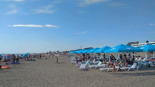 Анапа 2019/Песчаный пляж на пр.Пионерский ,остановка Дельфинарий.