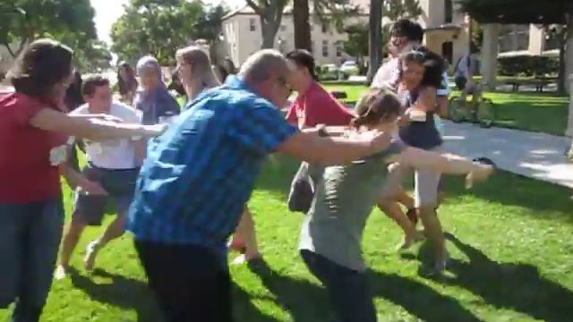 Catch the Dragon's Tail смотреть онлайн